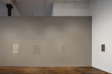 Helen Mirra: Bones are spaces&nbsp;&ndash; installation view 14