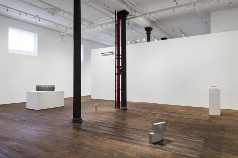 Richard Wentworth: Now and Then &ndash; installation view 6