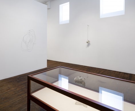 Richard Wentworth: Now and Then &ndash; installation view 2